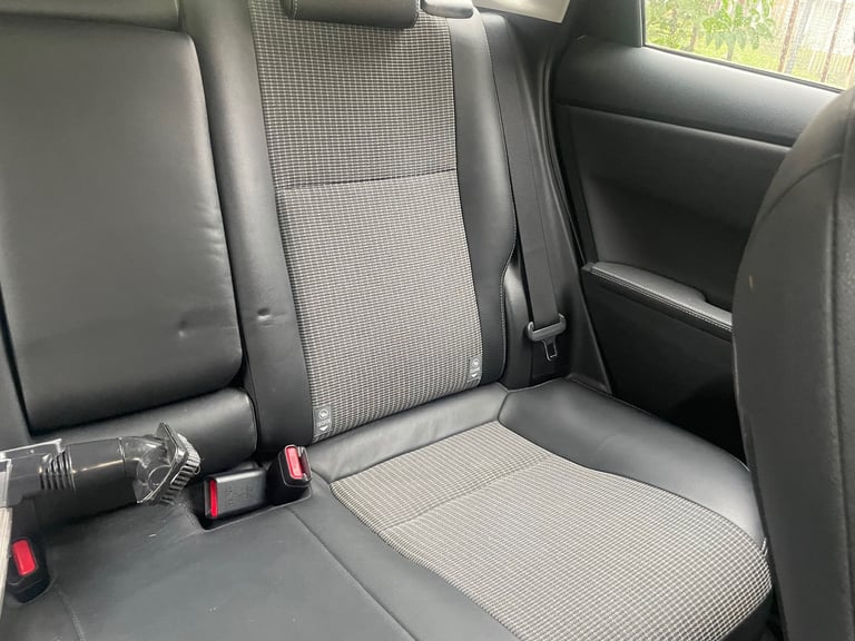 Toyota, AURIS, Hatchback, 2016, Other, 1798 (cc), 5 doors