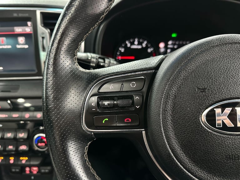 2017 Kia Sportage 1.6 T-GDi GT-Line S SUV 5dr Petrol DCT AWD Euro 6 (174 bhp) ESTATE Petrol Autom...