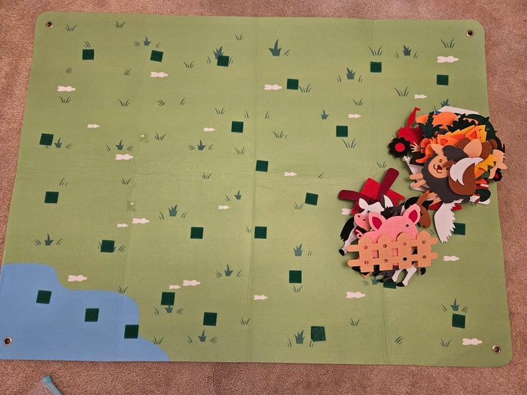 Stick on farm characters 