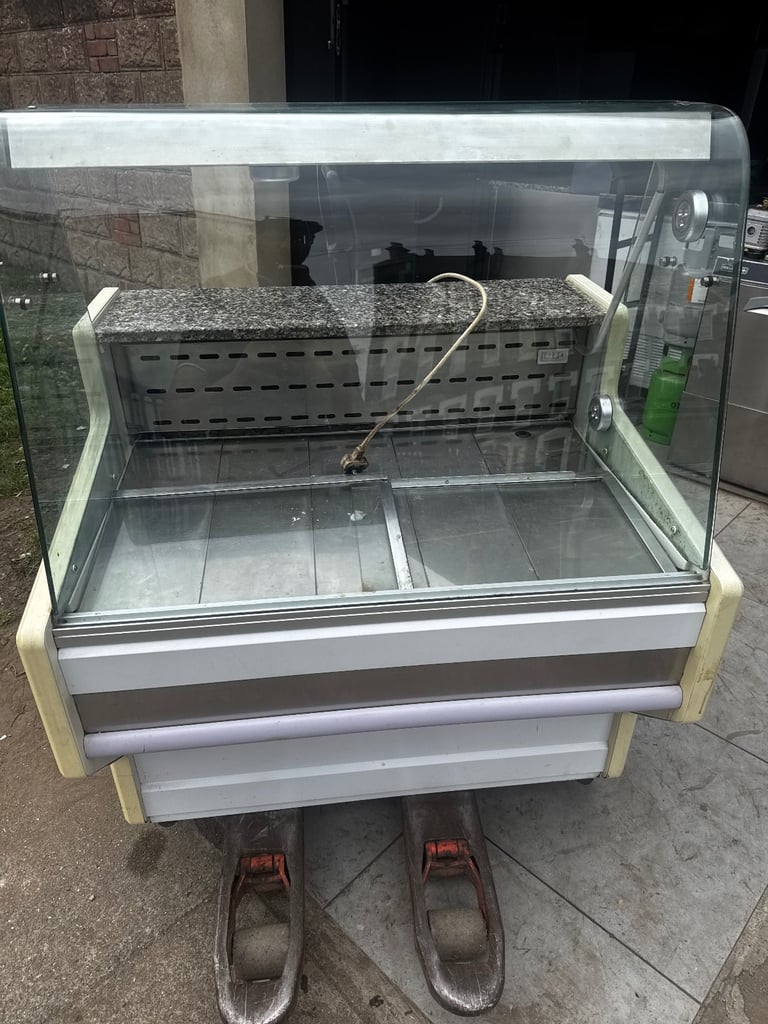 Commercial fridge 