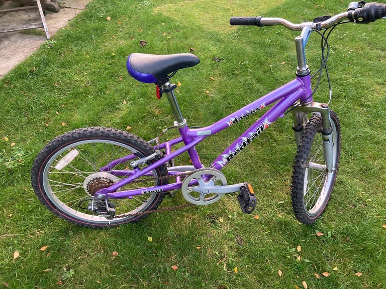 image for DAWES REDTAIL MOUNTAIN BIKE. Suitable for ages 8-12 years. Christmas gift?? 