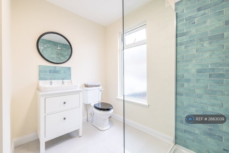 1 bedroom in Hatton Drive, Belfast, BT6 (#2683039)