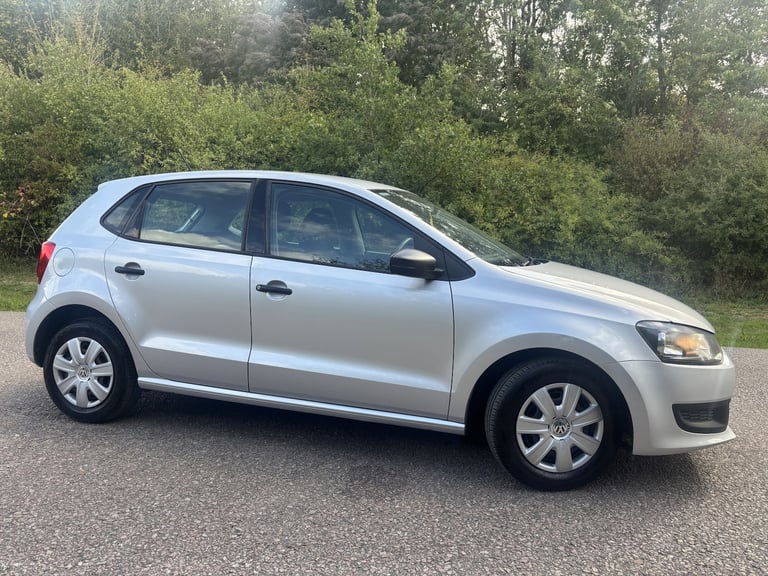 VOLKSWAGEN POLO 1.2 S 2013
