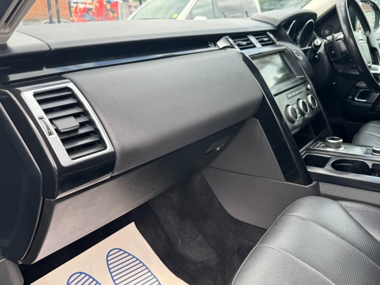 LAND ROVER DISCOVERY 3.0 SD V6 Anniversary Edition SUV 5dr Diesel Auto 4WD Euro 