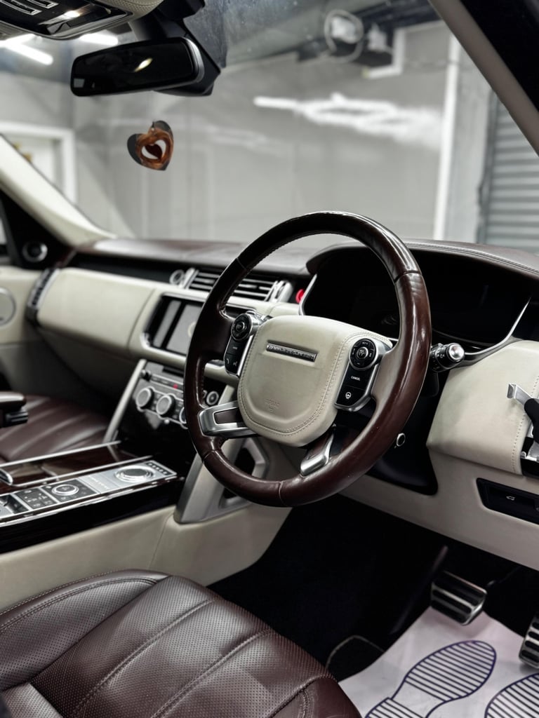 2014 Land Rover Range Rover 3.0 TD V6 Autobiography SUV 5dr Diesel Auto 4WD Euro 5 (s/s) (258 ps)...