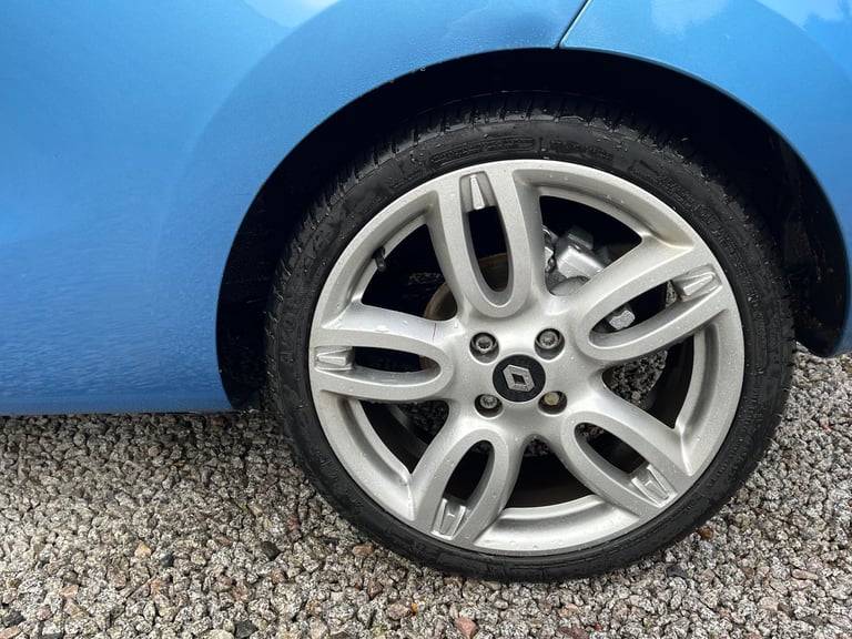 Renault, WIND, Convertible, 2011, Manual, 1149 (cc), 2 doors