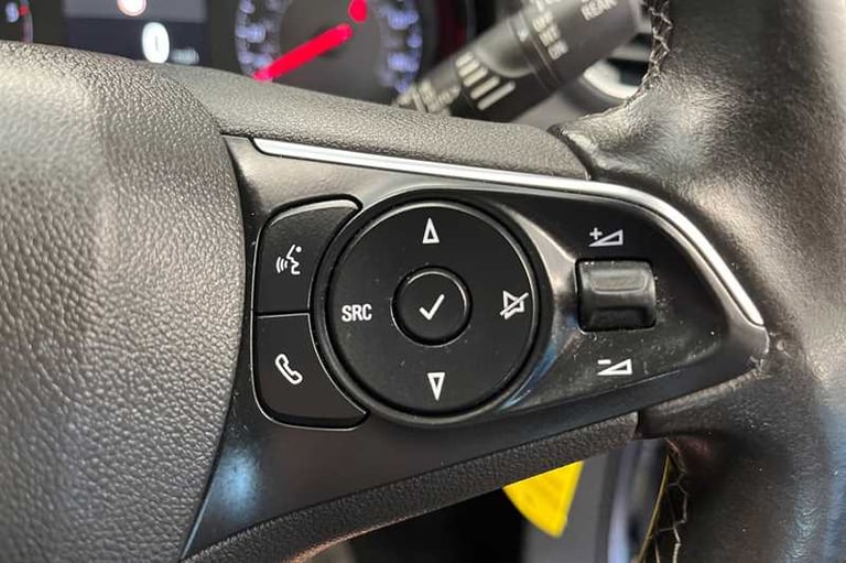 2018 Vauxhall Grandland X 1.5 Turbo D SE 5dr HATCHBACK DIESEL Manual