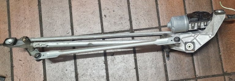 Ford Kuga Front Wiper Motor And Linkage 2012