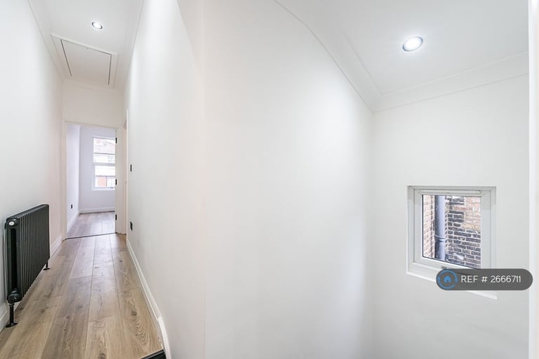 2 bedroom house in Fountain Road, London, SW17 (2 bed) (#2666711)