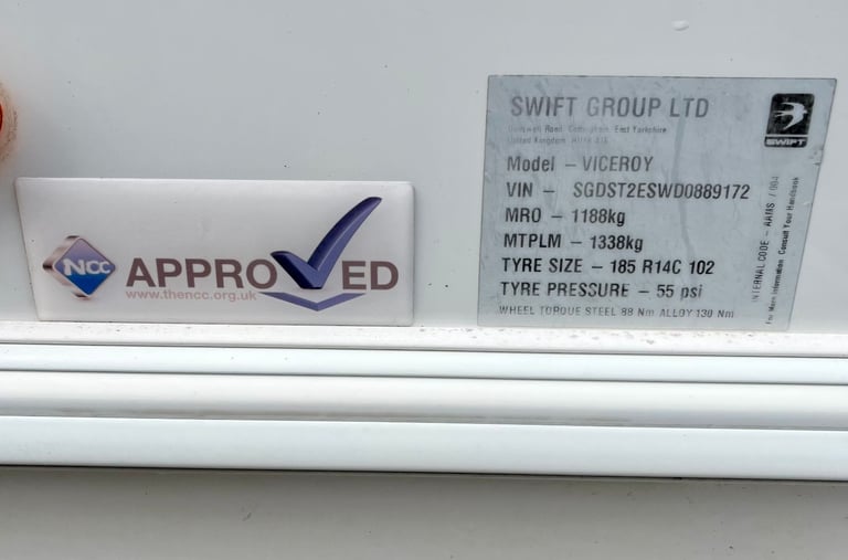 2013 SWIFT ACE VICEROY 4 BERTH CARAVAN IN EXCELLENT CONDITION