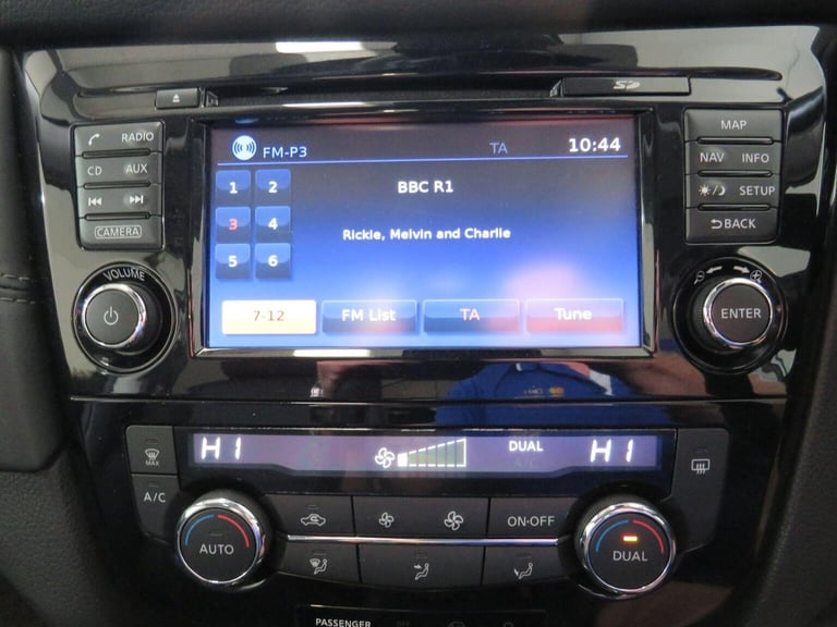 NISSAN X-TRAIL 1.7 dCi N-Connecta Euro 6 (s/s) 5dr Grey Manual Diesel 2019