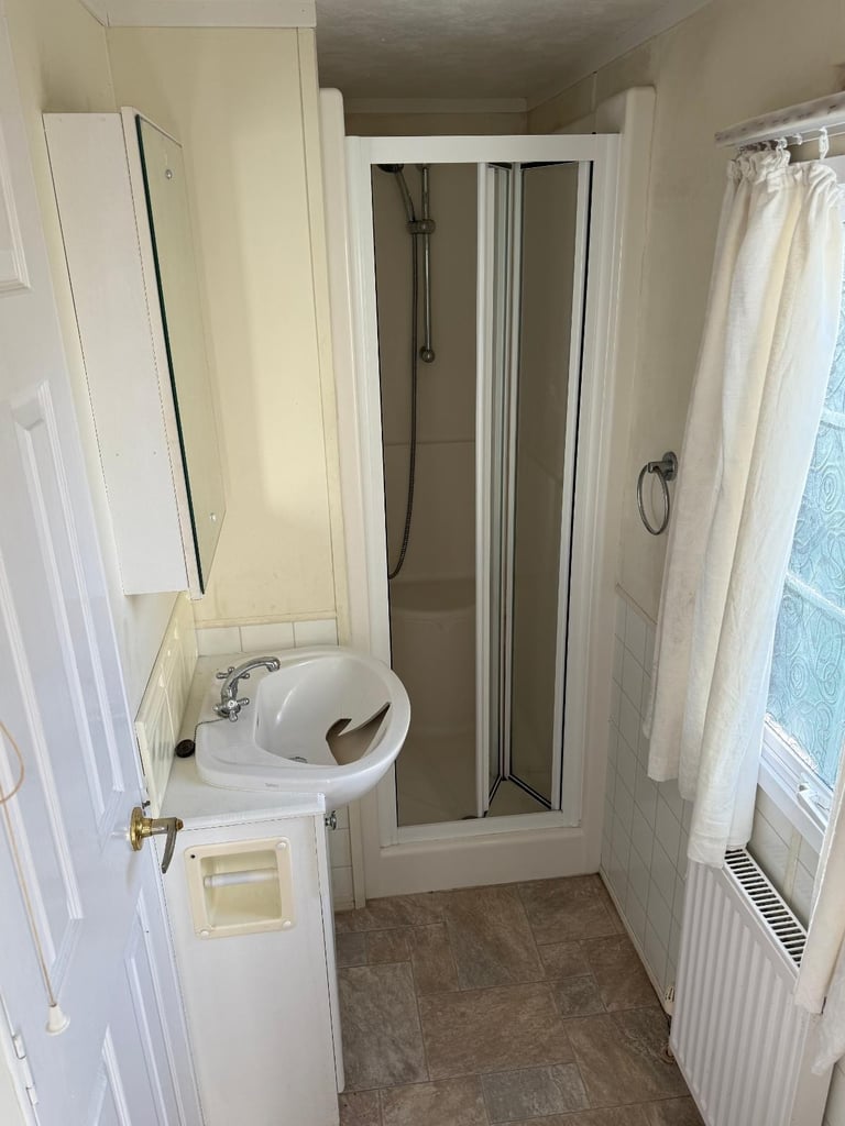 CHEAP CARAVAN FOR SALE FOR PRIVATE LAND DOUBLE GLAZED & HEATED