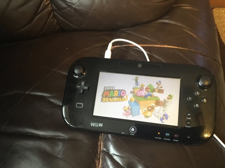 Wii u console bundle,super smash bros, super mario 3D World etc