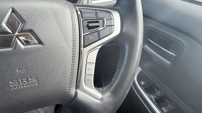 2019 Mitsubishi L200 Double Cab DI-D 150 Barbarian 4WD Double Cab Pick-up Diesel Manual