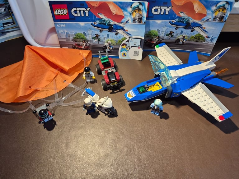 image for Sky police parachute arrest 