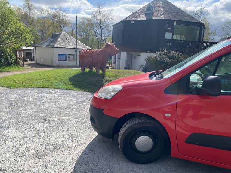 Scotland Royal Mail Peugeot Partner low miles tidy condition. MOT and serviced 
