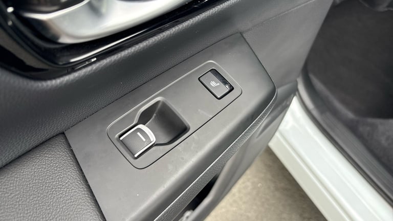 2025 Honda CR-V 2.0 ePHEV Advance Tech 5dr eCVT Estate Estate Hybrid Automatic