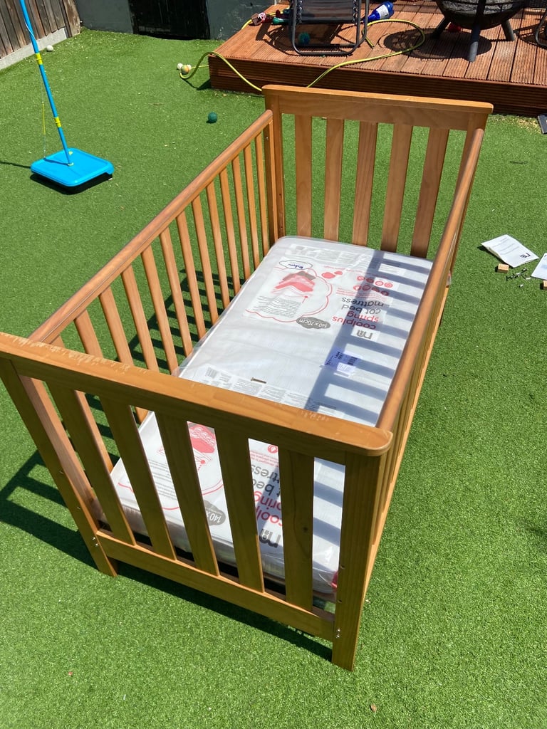 Mothercare Jamestown Cot Bed