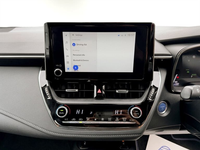  Toyota Corolla VVT-h Icon Tech Hatchback HYBRID Automatic