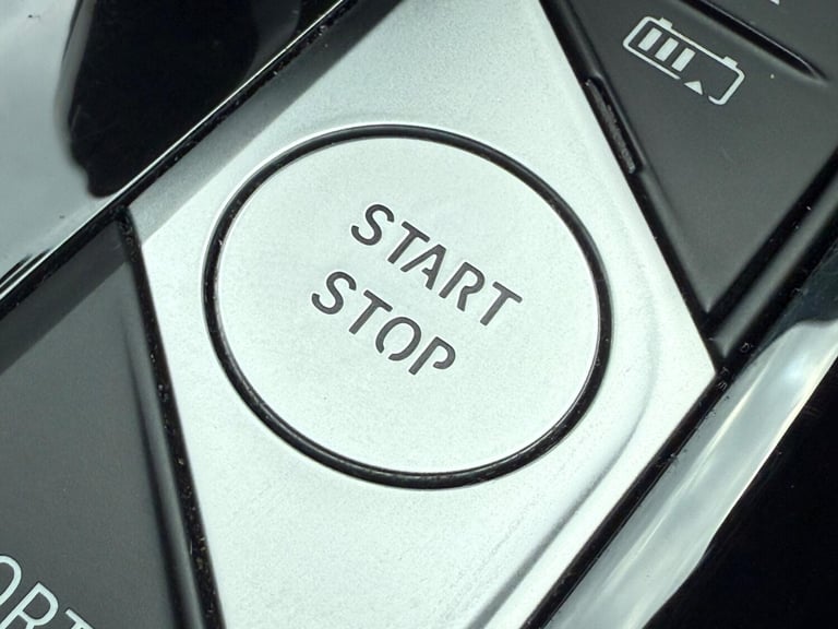 2021 BMW 3 Series 2.0 330e 12kWh SE Pro Auto Euro 6 (s/s) 4dr SALOON Petrol/Electric Hybrid Autom...