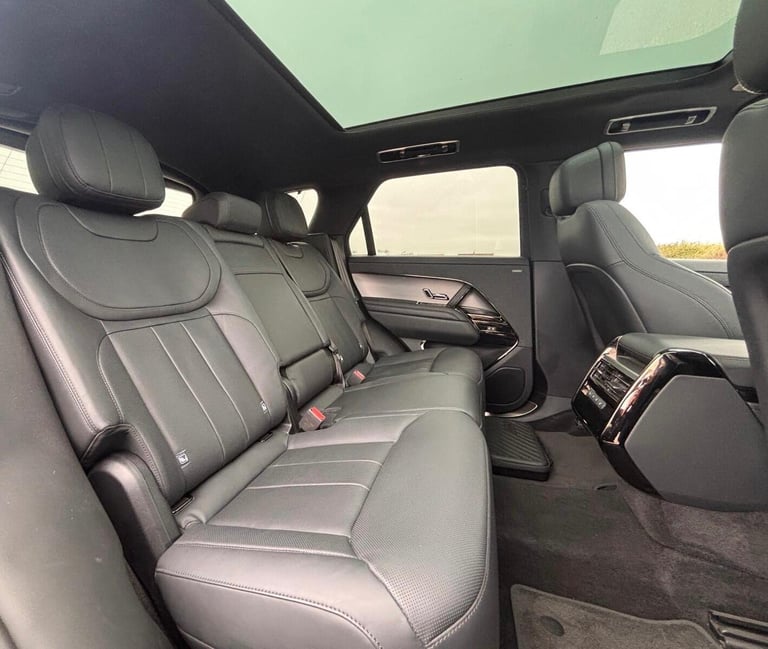 2022 Land Rover Range Rover Sport 3.0 D300 MHEV Dynamic SE Auto 4WD Euro 6 (s/s) 5dr ESTATE Diese...