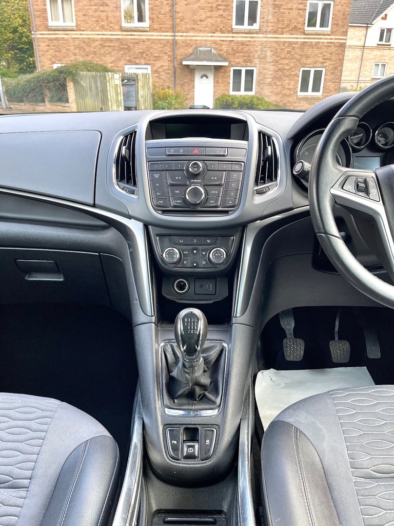 2015 VAUXHALL ZAFIRA TOURER SE CDTI 2.0 DIESEL 7 SEATER MPV BLUE