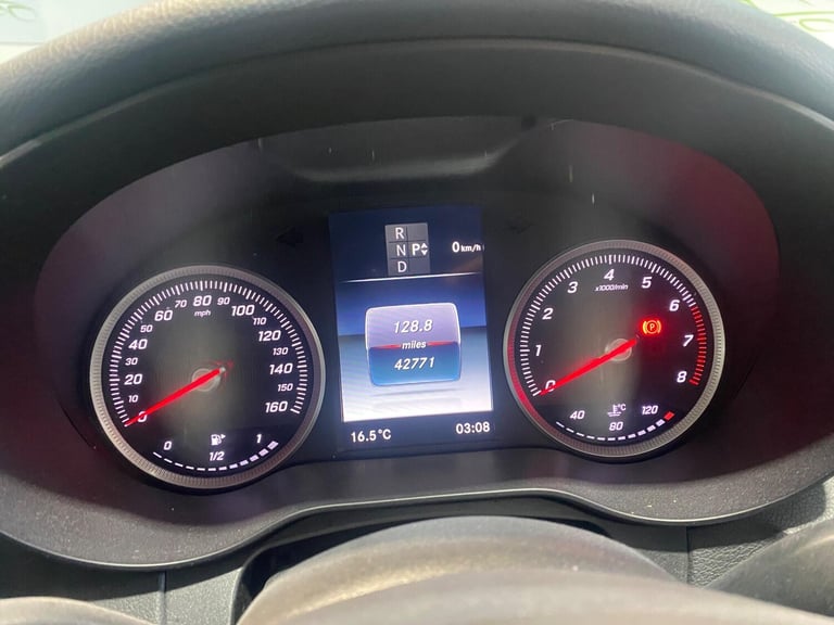 2015 Mercedes-Benz C Class C200 SE Executive 4dr Auto SALOON PETROL Automatic