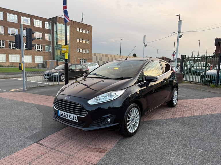 2013 Ford Fiesta 1.0T EcoBoost Titanium Euro 5 (s/s) 3dr HATCHBACK Petrol Manual