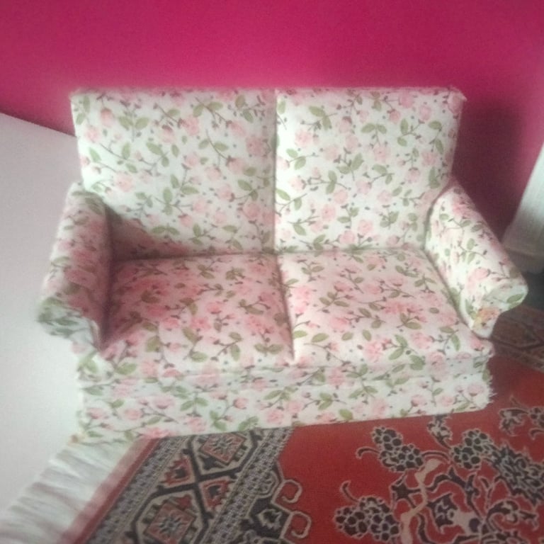 Dolls House Living room set of furniture including new cat still in packaging