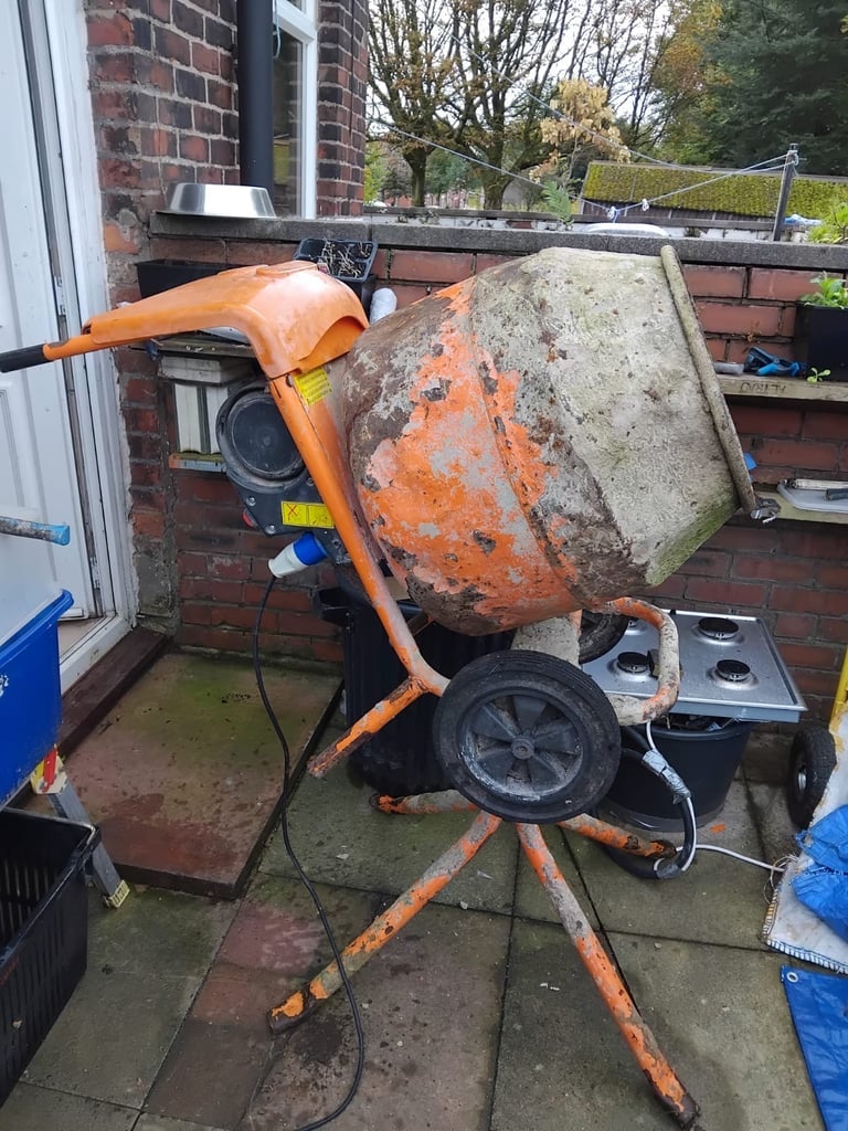 image for Cement mixer