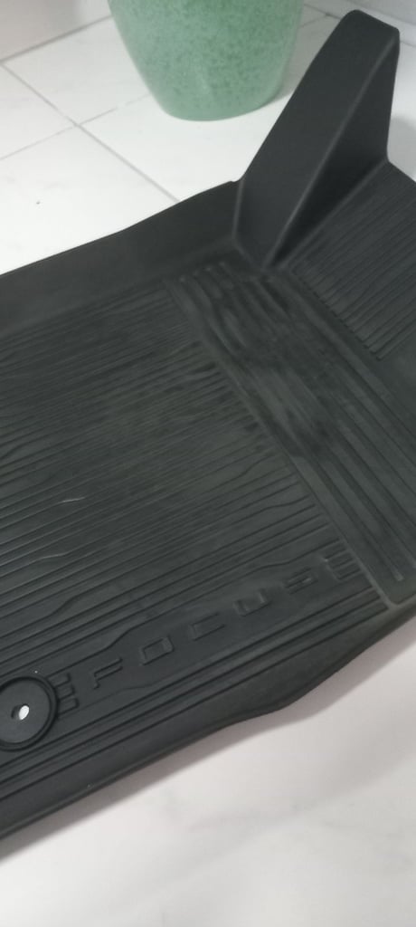 ford focus rubber car mats