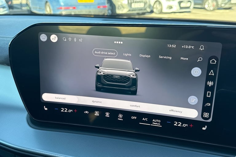 2025 Audi Q3 1.5 e-hybrid Launch Edition S Tronic Euro 6 (s/s) 5dr 26kWh SUV Automatic