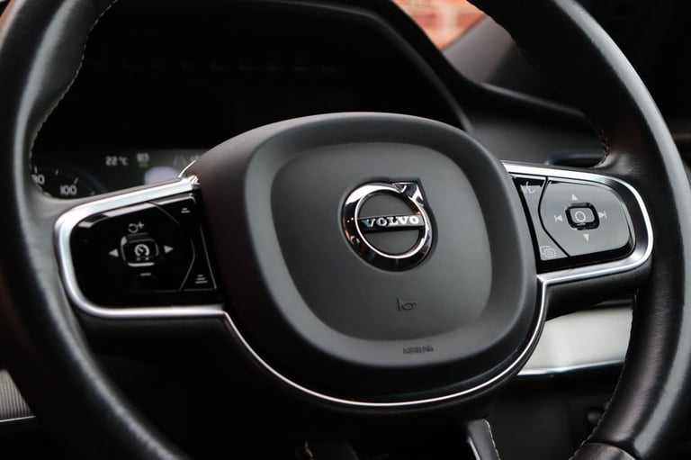 2021 21 VOLVO XC90 2.0 B6 MHEV R-DESIGN PRO SUV 5DR PETROL HYBRID AUTO 4WD EURO