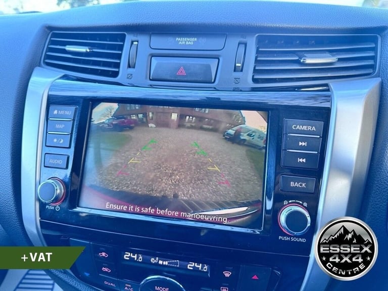 2020 Nissan Navara 2.3 dCi N-CONNECTA AUTOMATIC 4X4 FACELIFT PICKUP Diesel Automatic