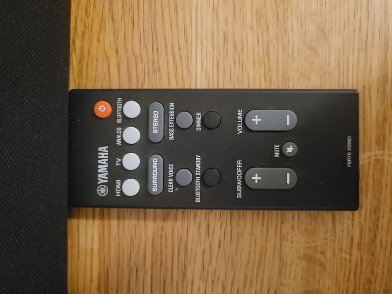 Yamaha YAS 107 sound bar 