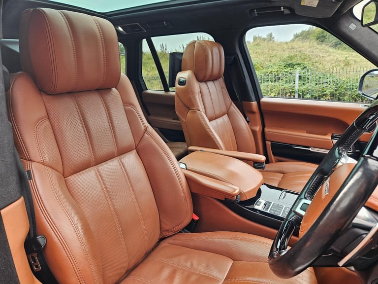 Range Rover 3.0 SDV6 Hybrid autobiography vogue rear entertainment 340bhp Auto