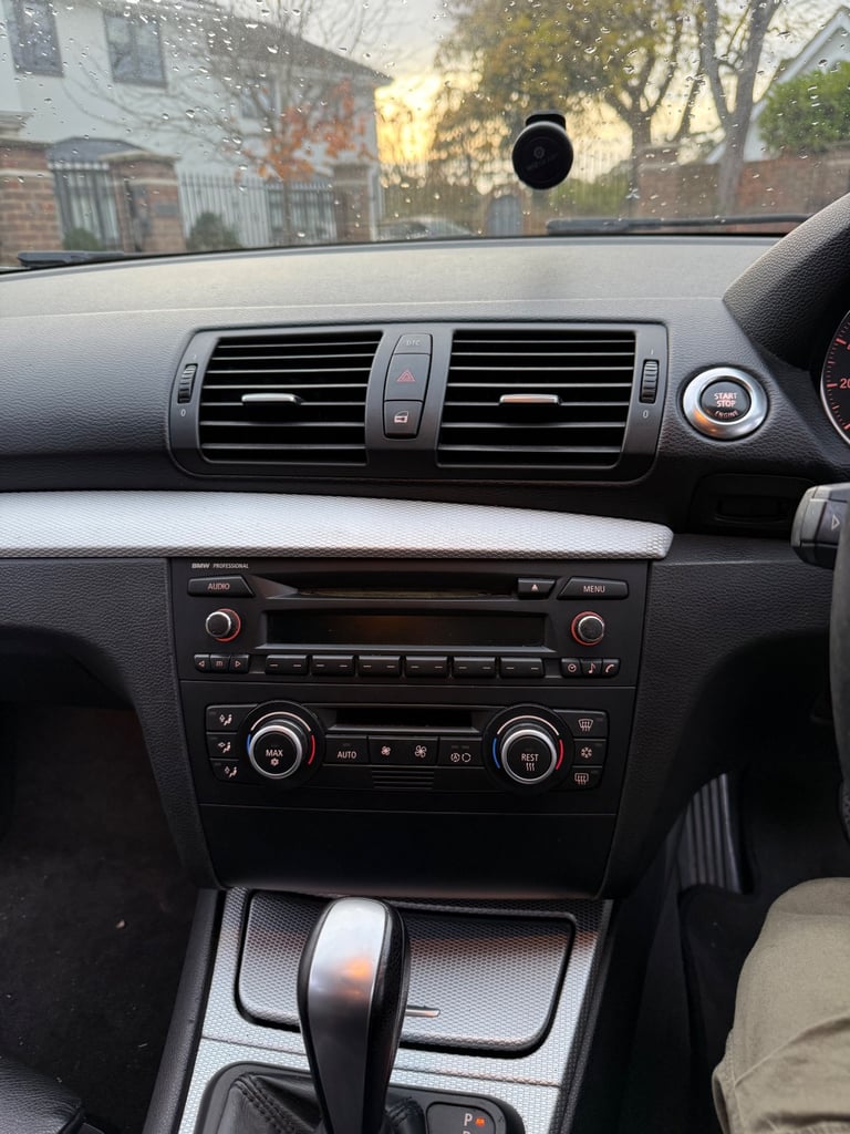 BMW, 1 SERIES, Hatchback, 2007, Semi-Auto, 1995 (cc), 5 doors