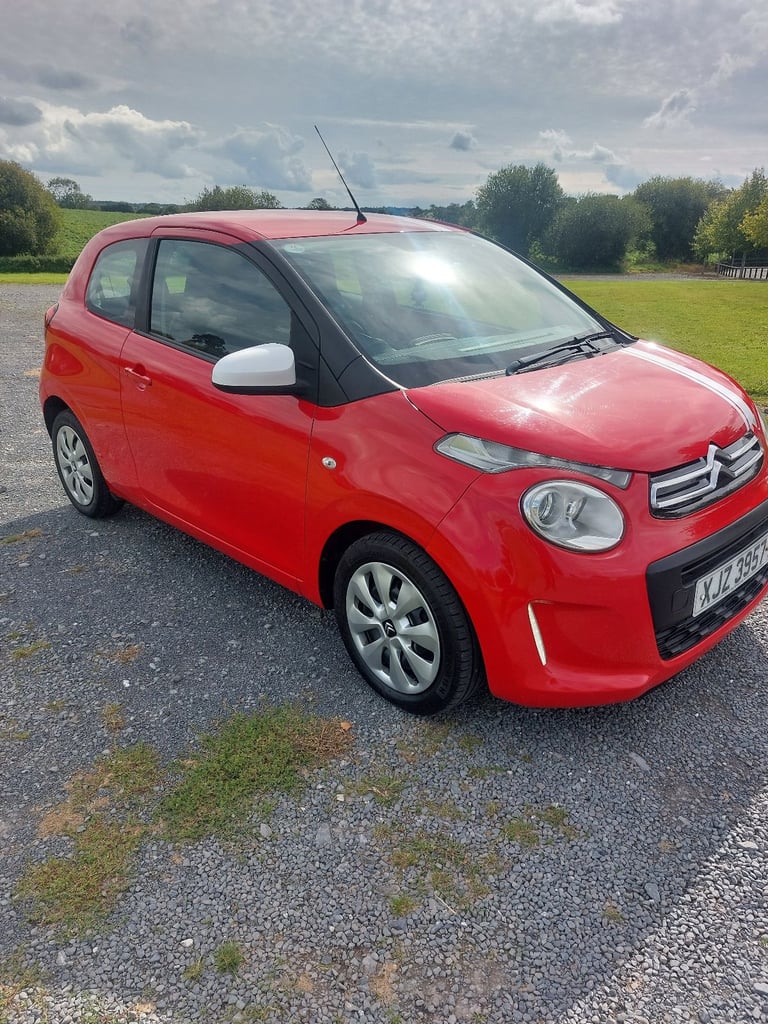 2015 CITROEN C1 FEEL. 73K MILES. NEW MODEL. £20 ROAD TAX. 3 MONTHS WARRANTY.