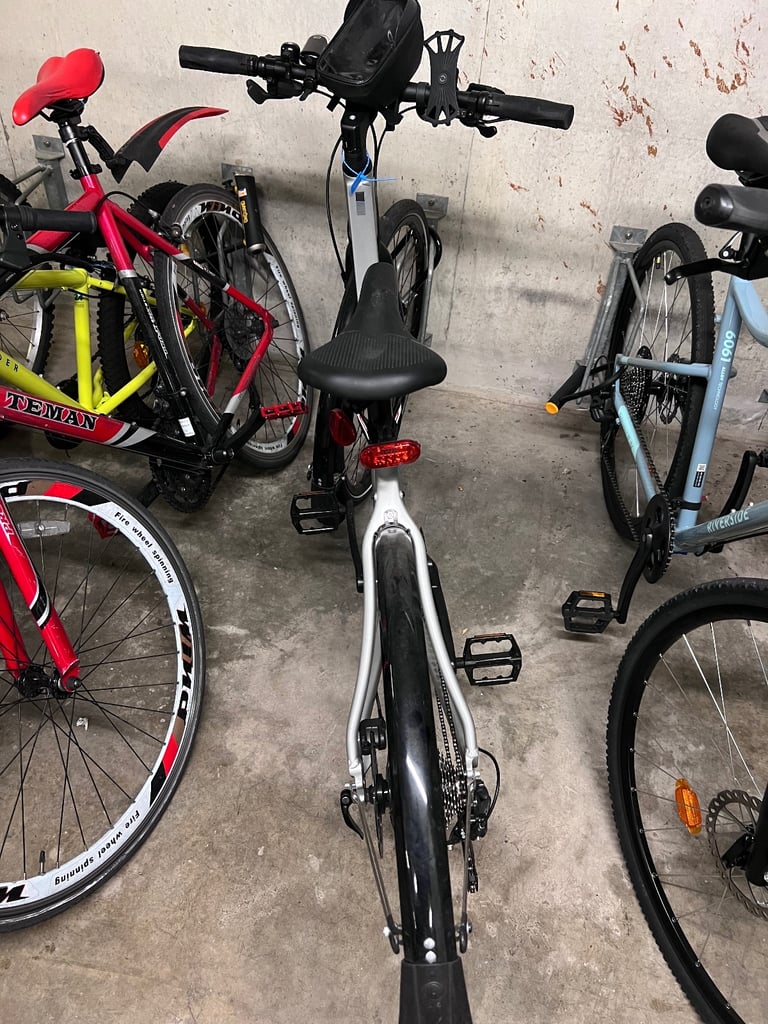 Boardman HYB 8.6 Hybird Bike (Good Condition)