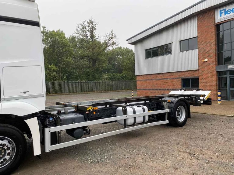 MERCEDES ACTROS 1824 *EURO 6* 4X2 DEMOUNT CHASSIS CAB 2018 - BV67 OUA