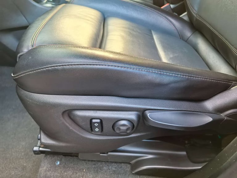 2015 Vauxhall Mokka 1.4 Mokka SE T Auto 5dr SUV Petrol Automatic