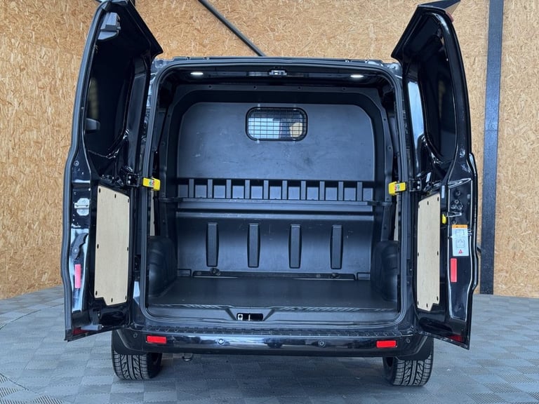 2022 Ford Transit Custom 2.0 320 EcoBlue Limited Crew Van Double Cab 5dr Diesel Auto L1 H1 Euro 6...