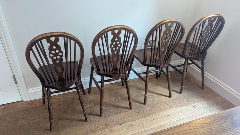 Set of 4 Vintage Wheelback Chairs, dark wood
