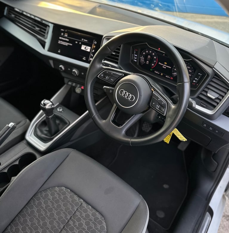 Audi, A1, Hatchback, 2019, Manual, 1498 (cc), 5 doors