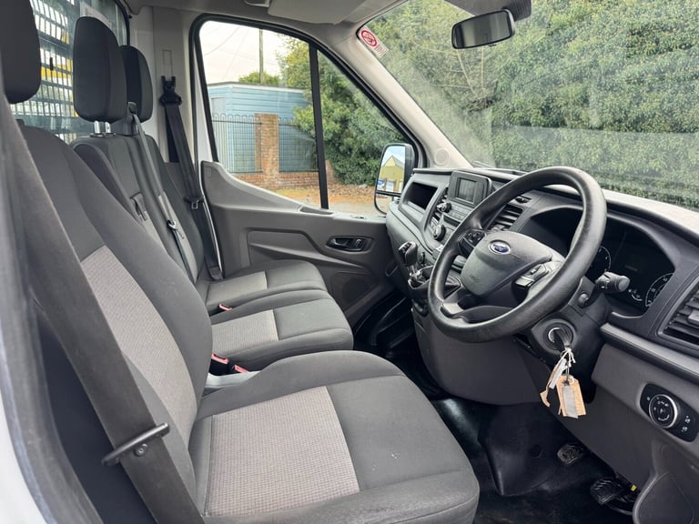 2021 Ford Transit 350 2.0 EcoBlue 130ps L4 LWB DROPSIDE TAIL LIFT AIR CON FSH  CHASSIS CAB Diesel...