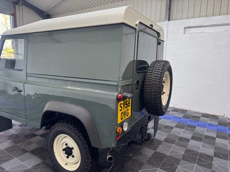 2008 Land Rover Defender Hard Top TDCi PANEL VAN Diesel Manual