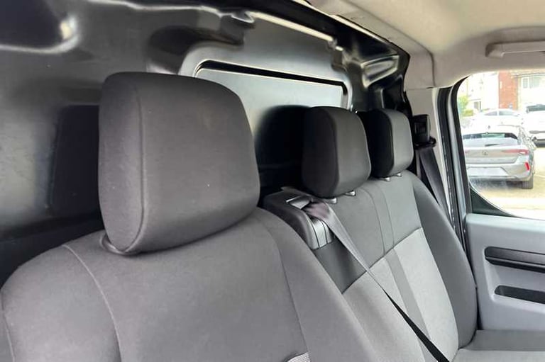 2022 Vauxhall Vivaro 1.5 Turbo D 2900 Dynamic Panel Van 6dr Diesel Manual L1 H1 Euro 6 (s/s) (10 ...