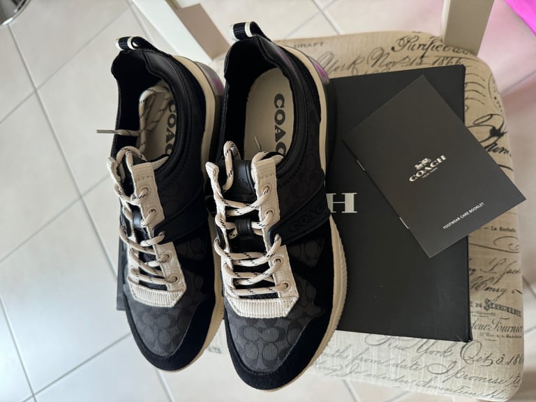 image for COACH CITY SOLE SIG RUNNER TRAINERS Size US 9 ( 7 UK)