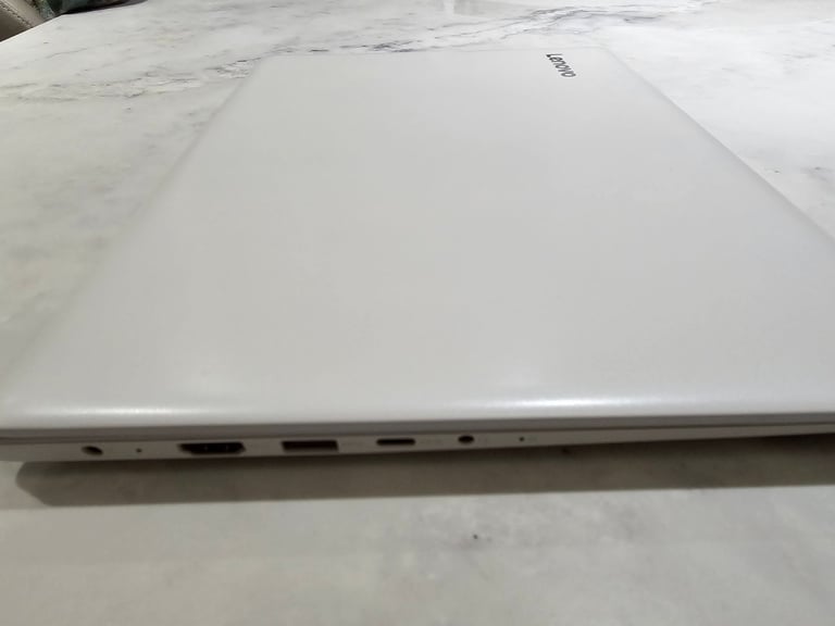 Lenovo Ideapad 320s-141KB 14inch intel pentium 2.30GHz