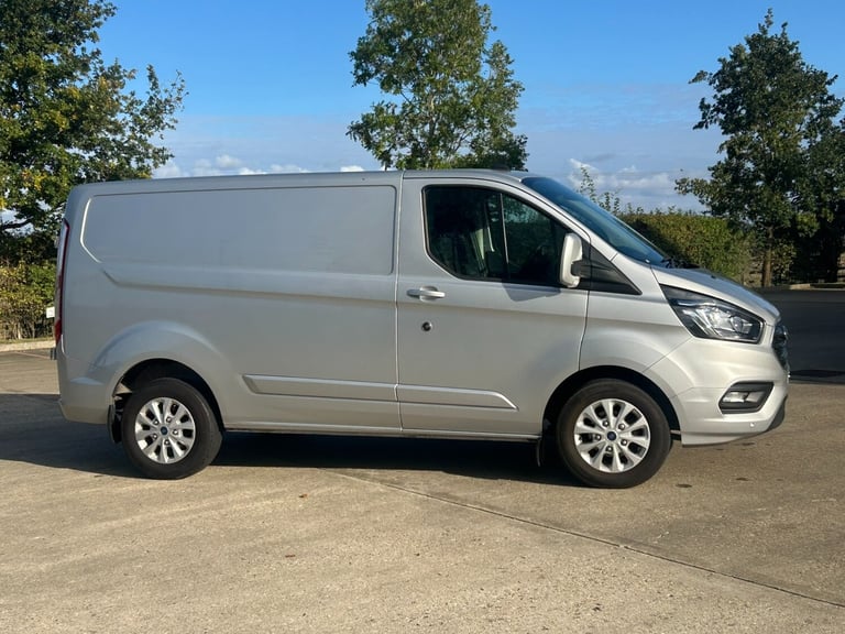 2022 22 Ford Transit custom Limited , 88k, new MOT, Warranty, New wet belt + VAT